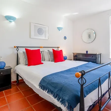 2 Bdr With Balcony & Pool By Lovelystay Albufeira