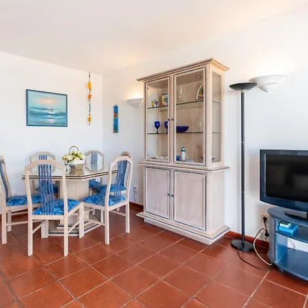 2 Bdr With Balcony & Pool By Lovelystay Albufeira