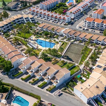 2 Bdr With Balcony & Pool By Lovelystay Apartment Albufeira